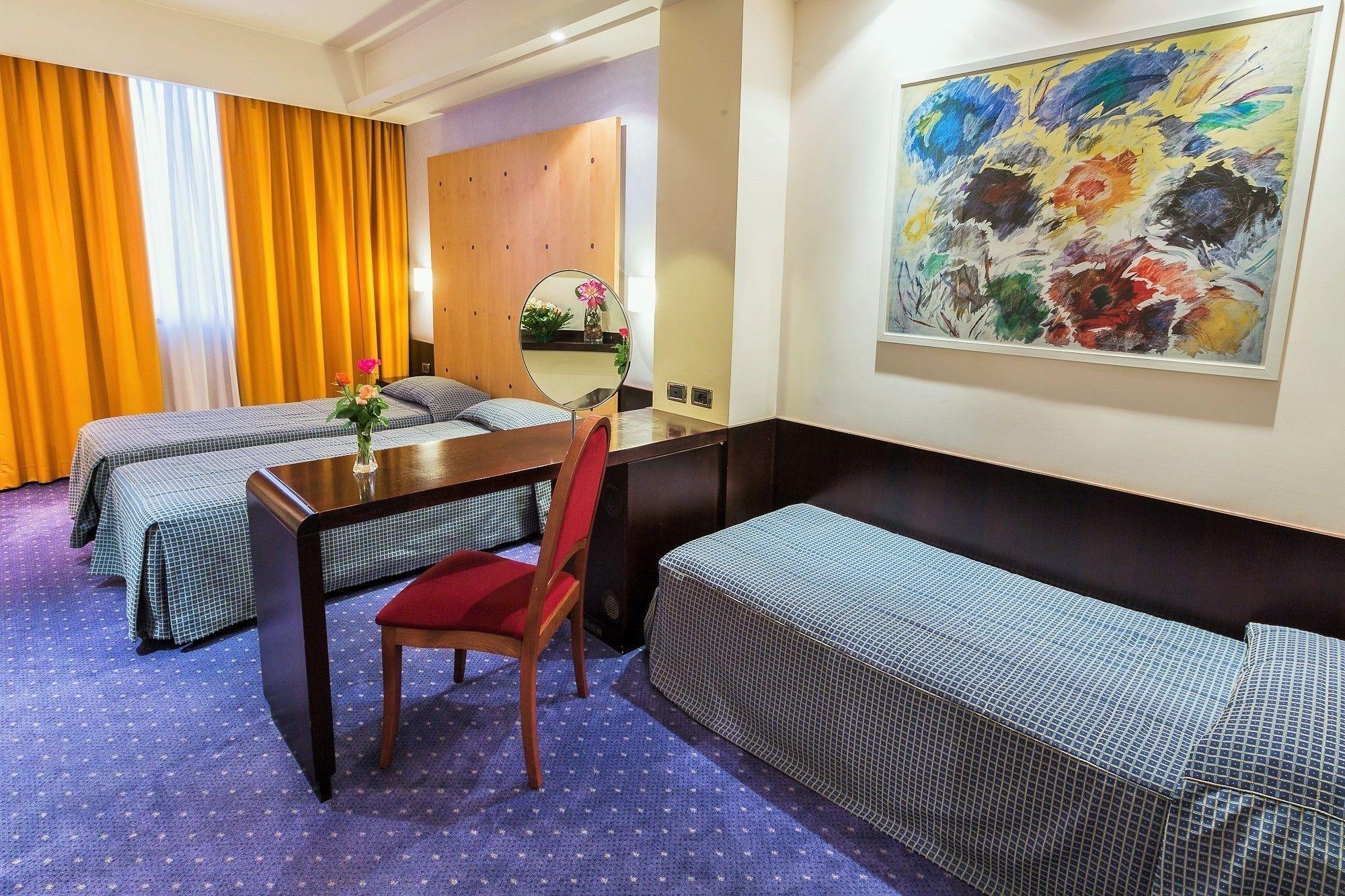 Hotel Imperatori Ρώμη Εξωτερικό φωτογραφία