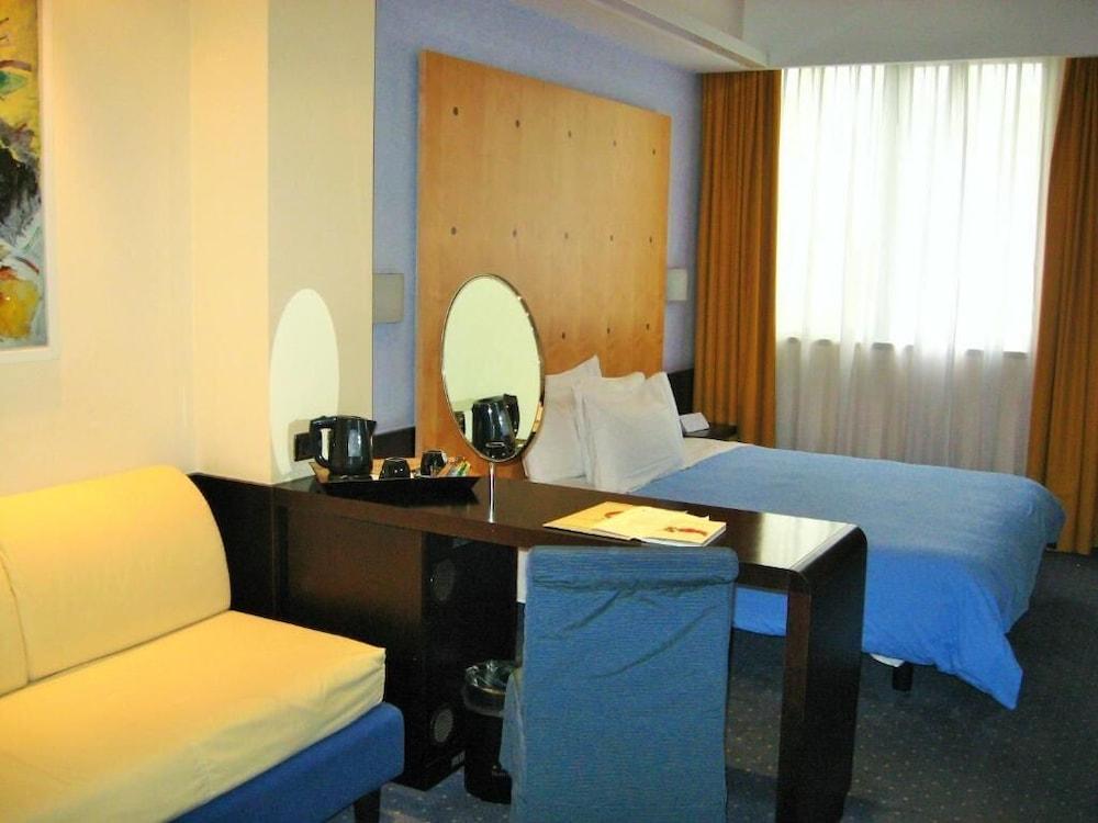 Hotel Imperatori Ρώμη Εξωτερικό φωτογραφία