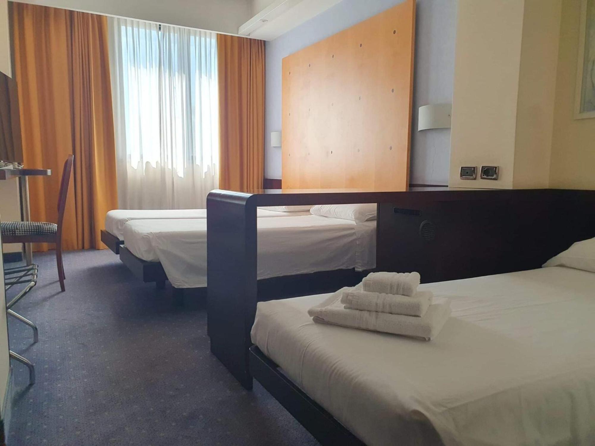 Hotel Imperatori Ρώμη Εξωτερικό φωτογραφία